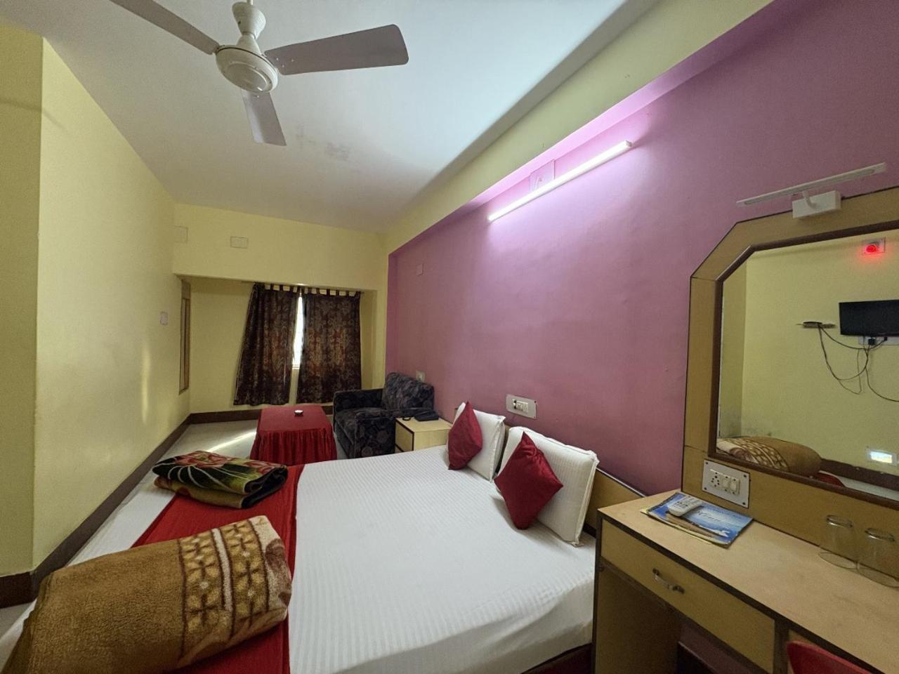 Hotel New Classic Inn Near Sea Beach,Full Air-Conditioning With Restaurant Digha  Exterior foto